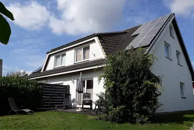 Image de **** Maison de vacances dans un environnement calme, familial et confortable