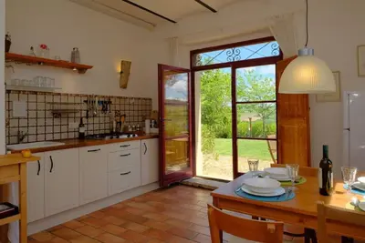 Image de Casa Montale, 4\/5 Cantina, maison de campagne typique, gr. Piscine, isolé, vue panoramique