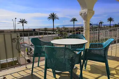 Image de Propre appartement bien entretenu sur plage d'Empúriabrava, ambiance familiale
