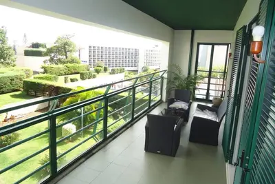 Image de Appartement moderne à proximité du centre