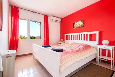 Image de bungalow romantique conservé dans le sud ensoleillé de Tenerife
