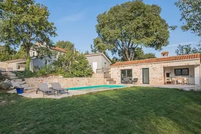 Image de Maison de vacances dans une nature magnifique avec piscine et vélos