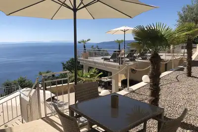 Image de Vue panoramique à 180 degrés sur la baie de Kvarner