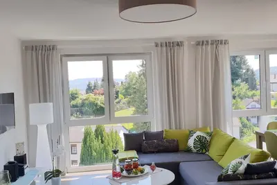 Image de Appartement exclusif 5 étoiles avec une vue panoramique fantastique sur la vallée de la Sarre. . . . .