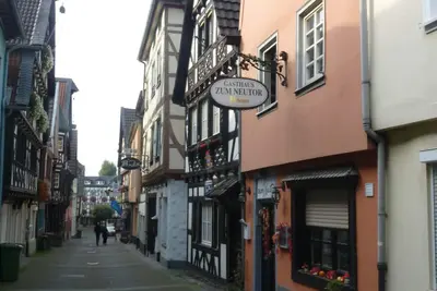 Image de une vielle maison à colombage à Linz vous offre un sejour paisible et romantique