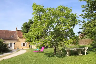 Image de Agréable gîte à la campagne à 12 kms de Sarlat