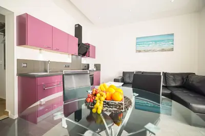 Image de Appartement avec vue mer pour 2 + 2 personnes