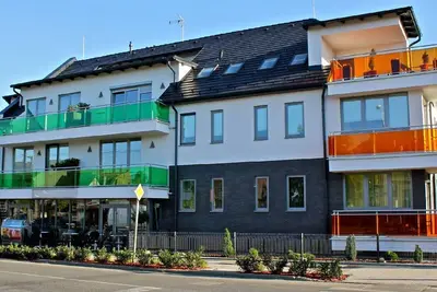 Image de Le Sky Terrace Apartman dans la maison Azur, directement au bain thermal de Sarvar