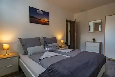 Image de Appartement tout confort avec jardin, terrasse et barbecue. Se sentir bien inclus.