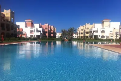 Image de Bel appartement avec jardin