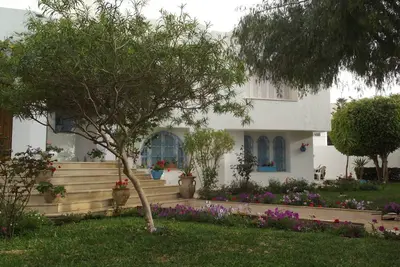 Image de Villa de charme avec piscine Ă 200 m de la marina de Kantoui, 500 m de la mer