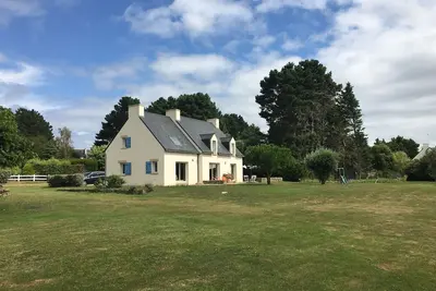 Image de Maison avec grand jardin au calme. Plages à proximité. Proche la Trinité-sur-Mer