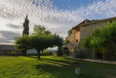 Image de Gîte Pélisse, gîte de charme pour 4 personnes dans un grand domaine viticole