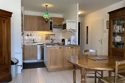 Image de Appartement neuf calme 2 pièces 50 m2 ( 538 ft2) avec parking gratuit privatif