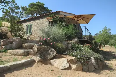 Image de Maison avec magnifique vue, grand confort, près des plages!