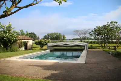 Image de Gîte dans le Périgord avec piscine et parc privé
