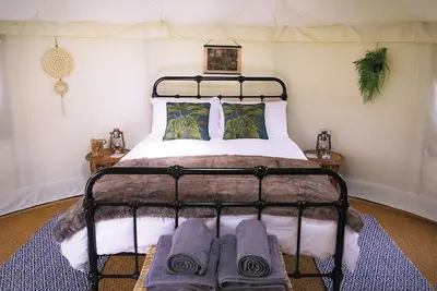 Image de Yourte deluxe, glamping au couer de la campagne