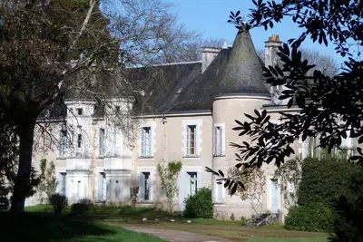 Image de Maison de famille, piscine et tennis, proche Beauval et châteaux de la Loire