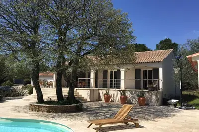 Image de Grande maison 300 m2 zone naturelle - arrière pays varois - calme sans vis à vis