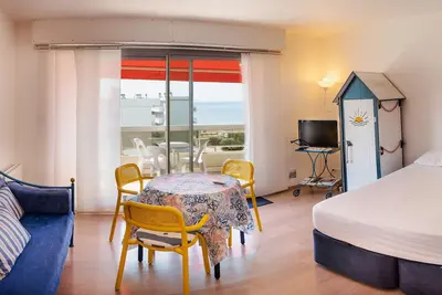 Image de à partir de 75€ (mini 2nuits) à La Baule Centre Ville, WiFi gratuit. \"Côté Mer.