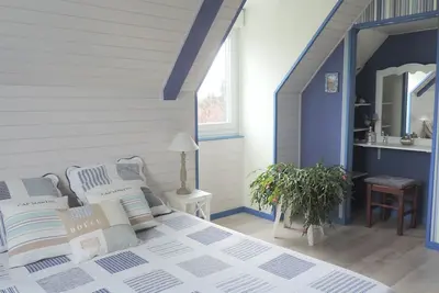 Image de Les Chambres d'hôtes des Badious \"Chambre Chausey\"