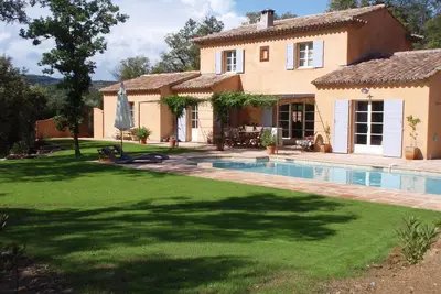 Image de Villa de charme avec piscine a la campagne Proche de St Tropez