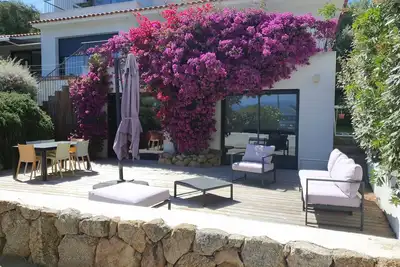 Image de Rez-de-Villa 4-5 personnes Porto-Pollo, avec piscine.