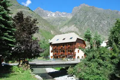 Image de Appartement 6 personnes + balcon pleins sud + Piscine et Jacuzzi