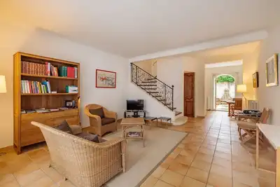 Image de Maison avec cour en plein cœur de Saint Rémy de Provence