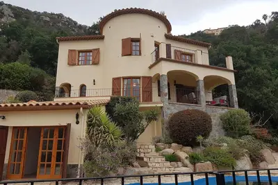 Image de Magnifique maison dans un cadre enchanteur et calme avec piscine privée