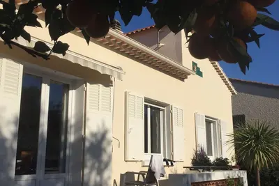 Image de Agréable T1 dans Villa, calme (impasse), jardin et parking