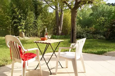 Image de Villa au calme avec piscine dans les collines à Venterol près de Nyons