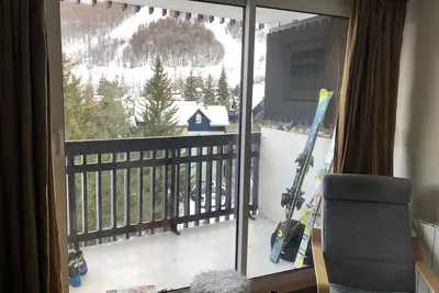 Image de Clair et calme sur montagne / 70m2 au 5ème ét. / 6 à 9 pers.