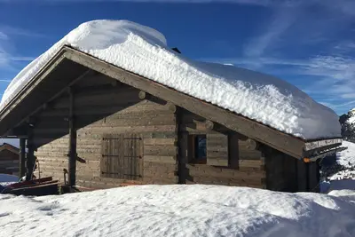 Image de Chalet au milieu des pistes - Appartement haut - 10/12 Personnes