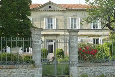 Image de Maison du XIXème, tranquillité près des châteaux du Médoc et des plages