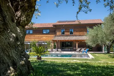 Image de House on St Remy for 12 people, 16x6 heated swimming pool