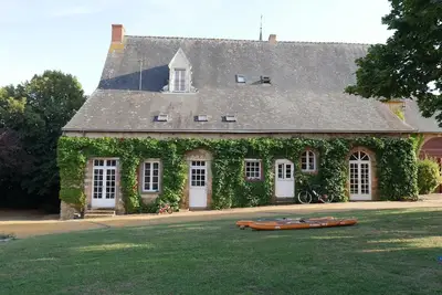 Image de Very large farmhouse (30 beds) - 2h15 from Paris