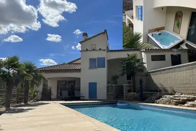 Image de Gite avec piscine et spa privatif Saint Rome De Tarn Aveyron proche Millau