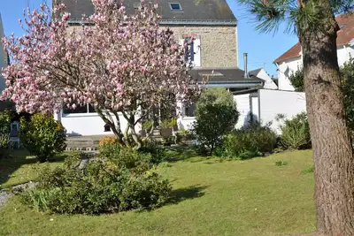 Image de Maison de caractère avec terrasse et jardin clos de 600 m² à Vannes