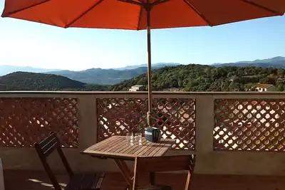 Image de Gîte 2 personnes Sud terrasse panoramique au calme