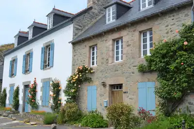 Image de Charmante maison 19eme sur le port de Dahouet (3*)