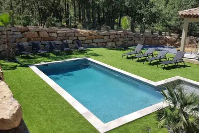 Image de Chambres et tables d'hotes au coeur des vignes du Plan de la Tour Villa Saona