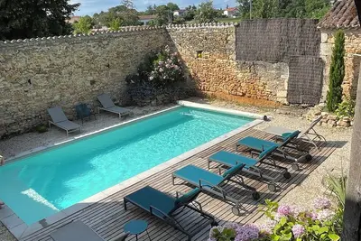 Image de Maison 4 chambres piscine chauffée Fumel Vallée du lot