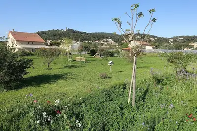 Image de T3 - Rdc d'une maison de charme, au calme à la campagne, à 3km des plages.