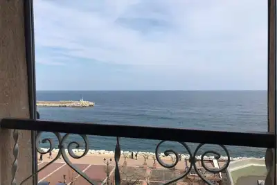 Grand Appartement - vue mer - Vieux Bastia - 2 Ch