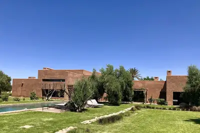 Image de Villa secrète d architecte ( Ko Marrakech ) au cœur d une oliveraie