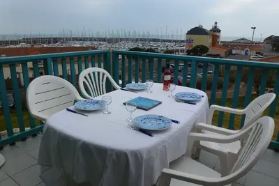 Image de Appartement mer vue et port piscine chauffée et Golf résidence Pierre & Vacances