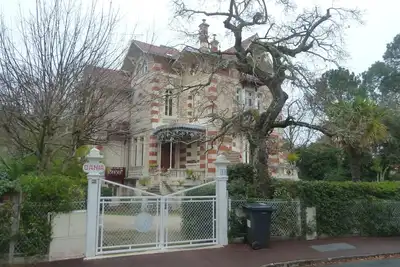 Image de Un petit studio au calme en hauteur dans la ville d'hiver d'Arcachon