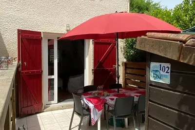 Image de Pavillon dans la pinède à proximité des plages. Classé 3*