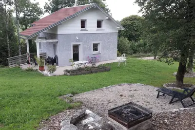 Image de Franche Comté gite intérieur bois pour les amoureux du calme et de la nature